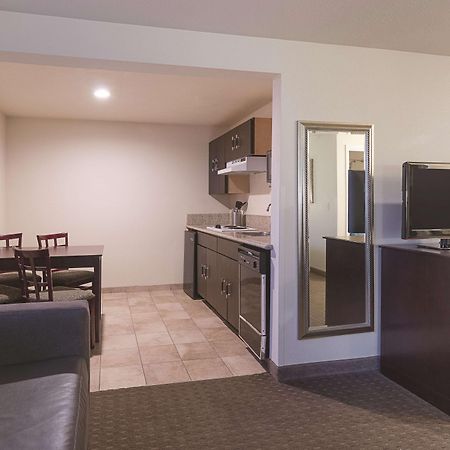 La Quinta By Wyndham Portland Nw Hotel Ngoại thất bức ảnh