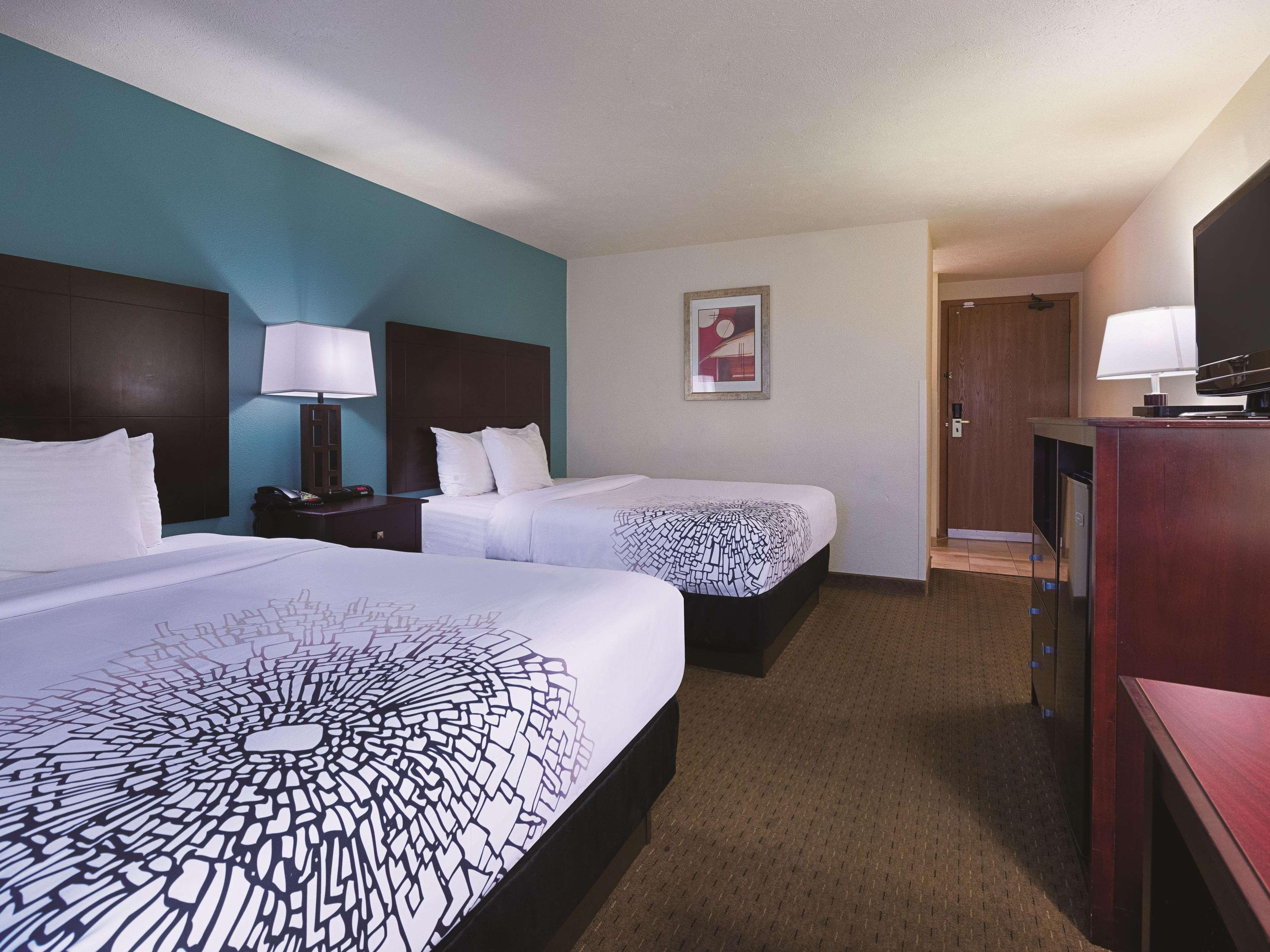 La Quinta By Wyndham Portland Nw Hotel Ngoại thất bức ảnh