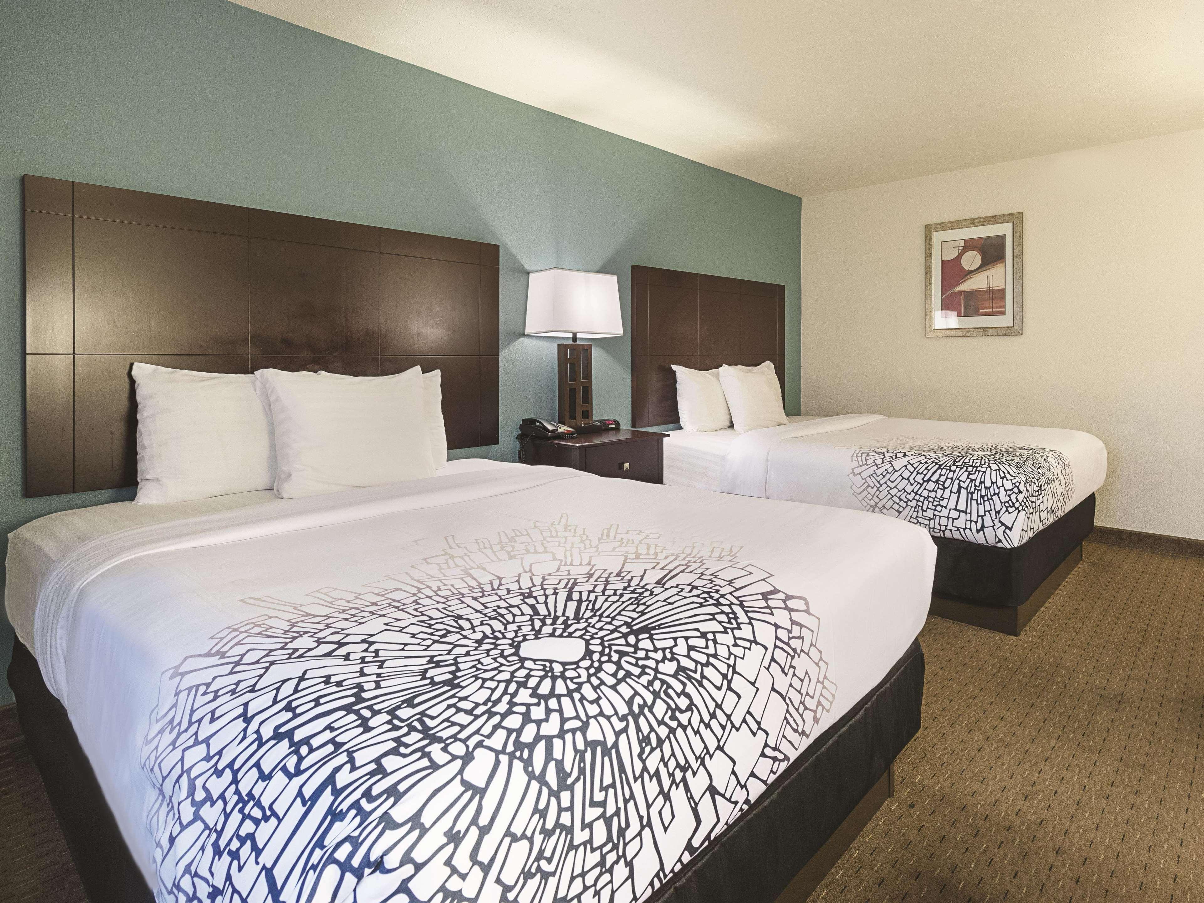 La Quinta By Wyndham Portland Nw Hotel Ngoại thất bức ảnh