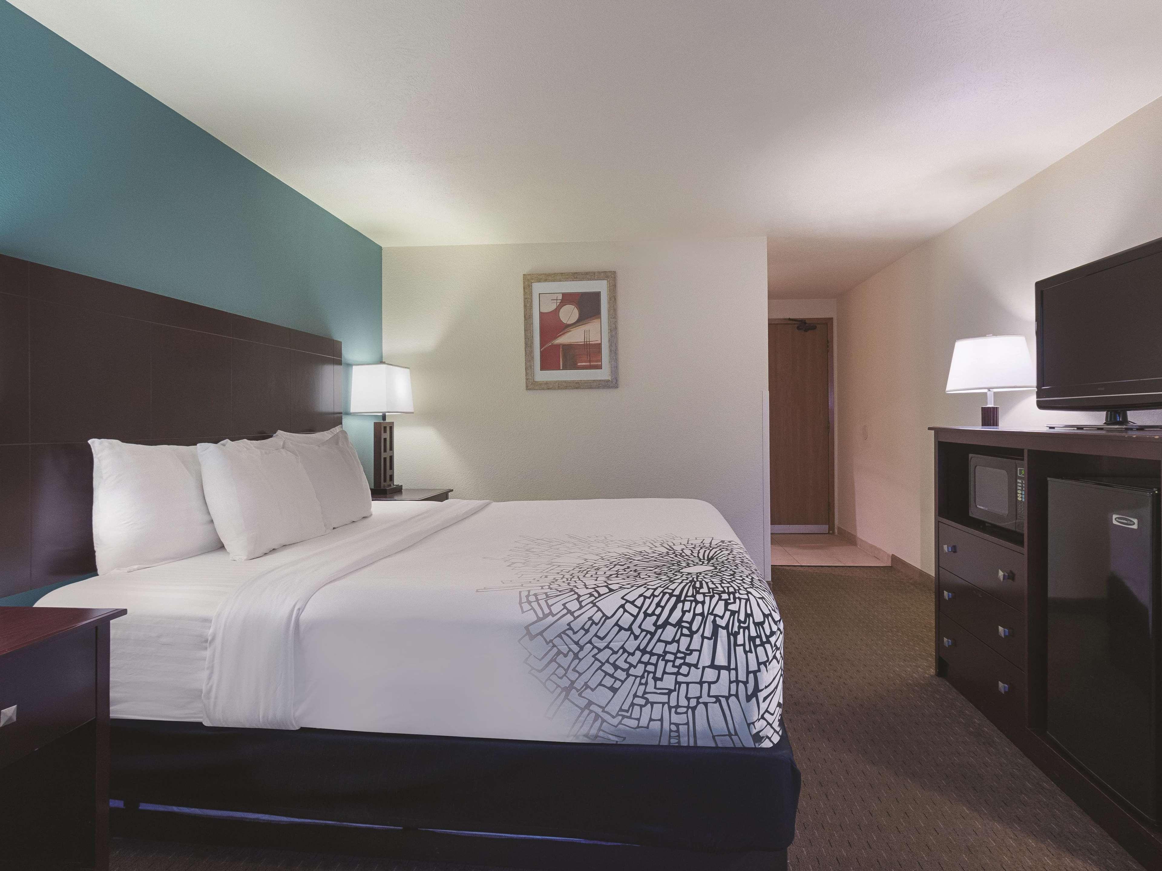 La Quinta By Wyndham Portland Nw Hotel Ngoại thất bức ảnh