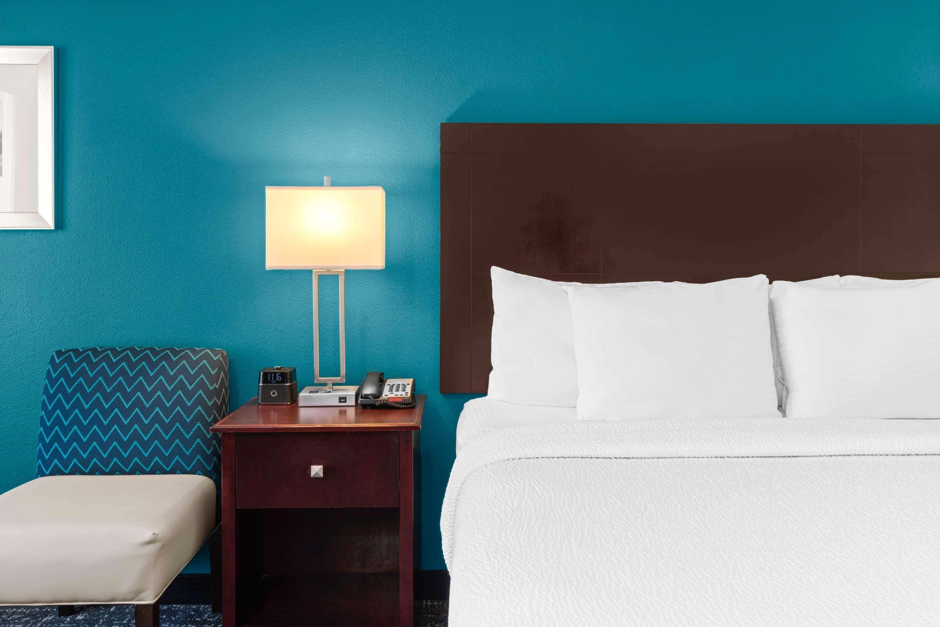 La Quinta By Wyndham Portland Nw Hotel Ngoại thất bức ảnh