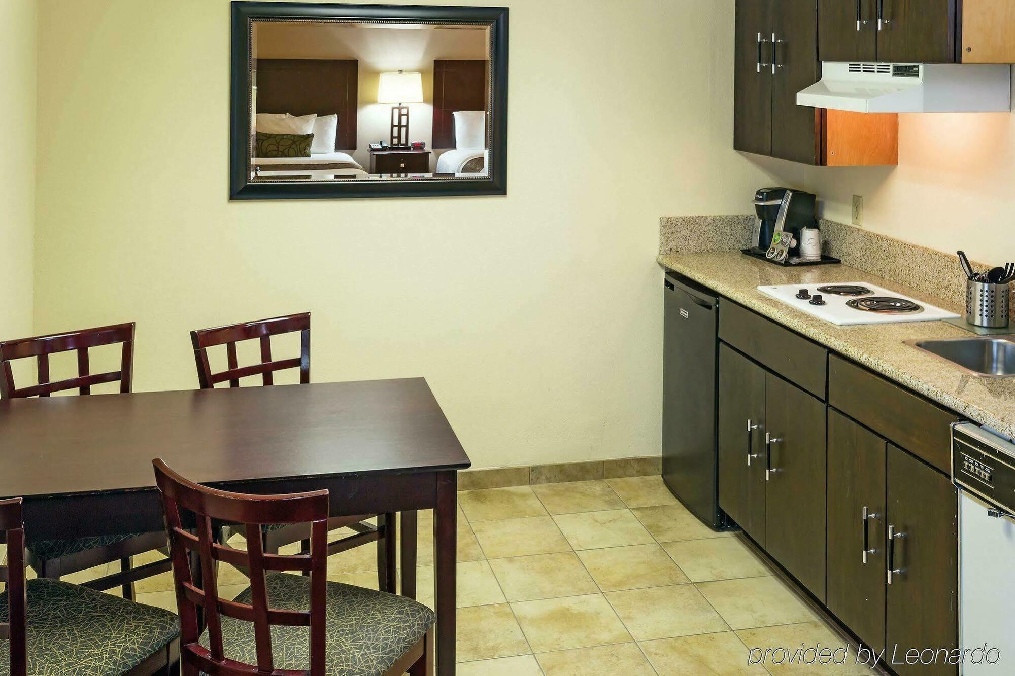 La Quinta By Wyndham Portland Nw Hotel Ngoại thất bức ảnh